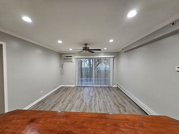 5th image of 7723 Woodward Ave #1S