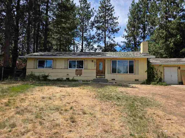 807 Discovery St, Yreka, CA 96097