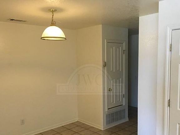 2nd image of 4211 Thunder Creek Dr APT B