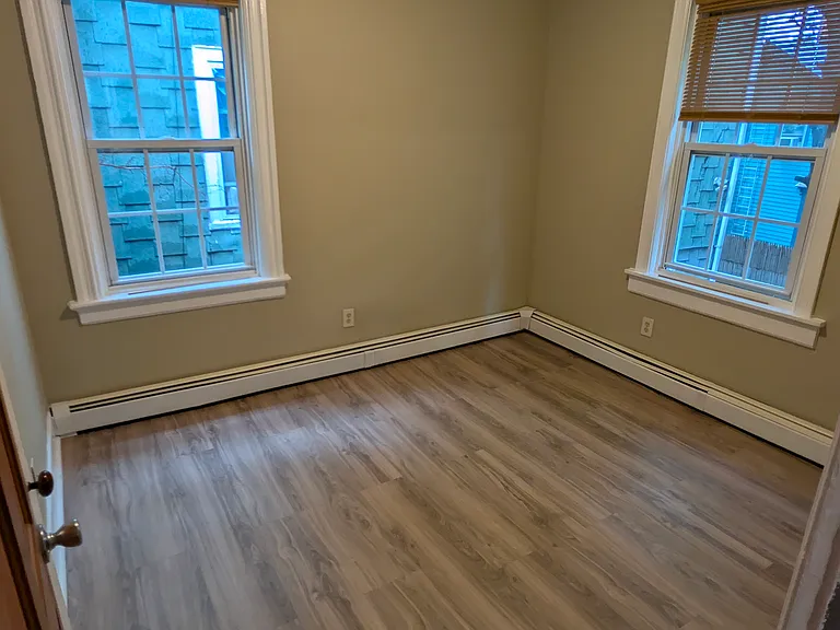 bedroom off kitchen (1st fl)