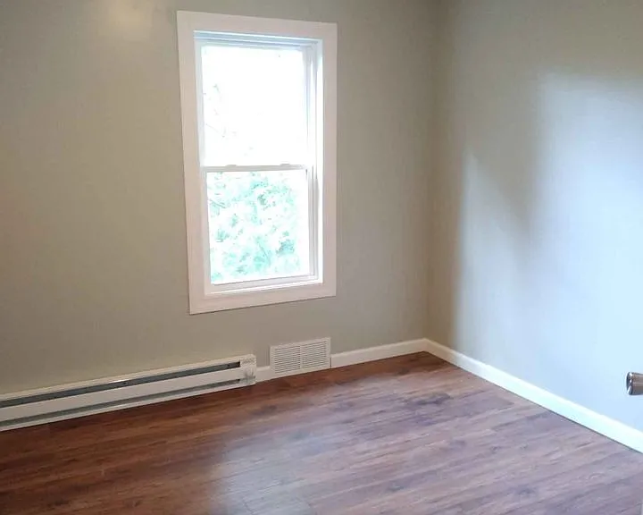139 Main St #B — Photo 11