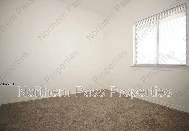 14380 Tobe Davis — Photo 10