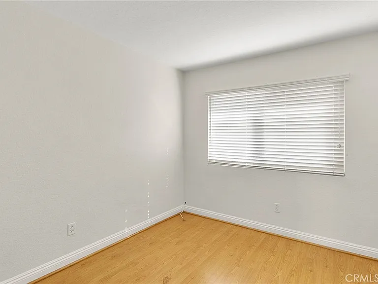 6 Greenmoor — Photo 11