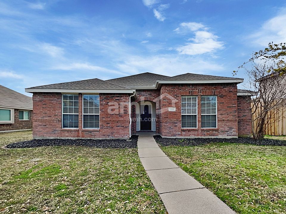 1st image of 209 Singleton Dr
