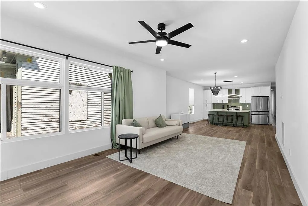 4 bed, 3.5 bath, 4770 sqft, $3,500 — Photo 4