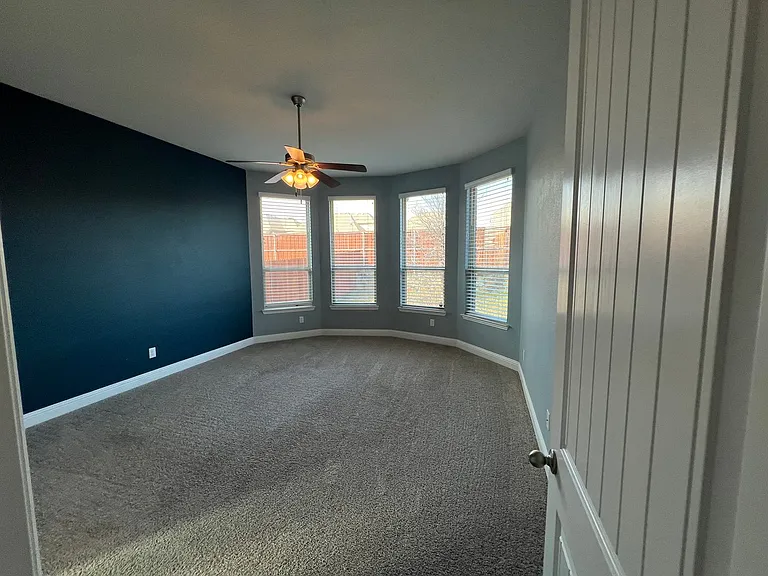 616 Ardath Rd — Photo 15