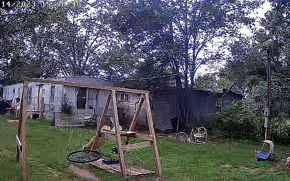 4th image of 629 Featherston St