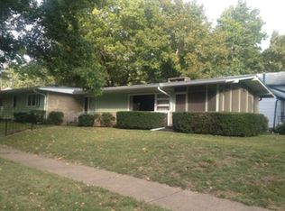 701 Spruce St, Wamego, KS 66547