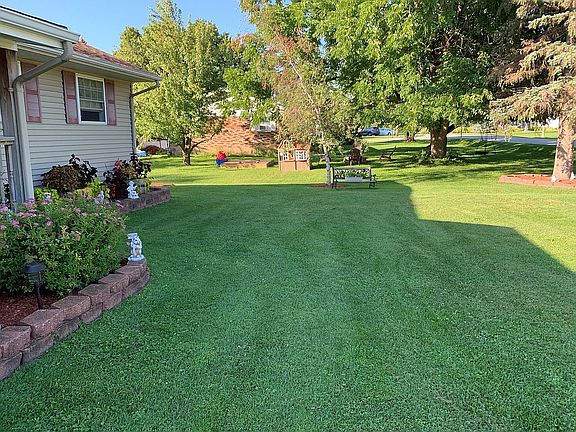 Front Yard Facing North
