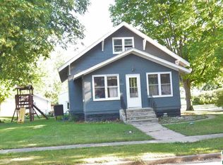 1012 Webb St, Boyden, IA 51234