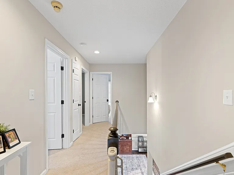 8625 Vanburgh Ct — Photo 17