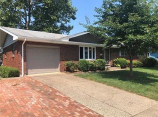 1561 Ralston Rd, Bethlehem, PA 18018