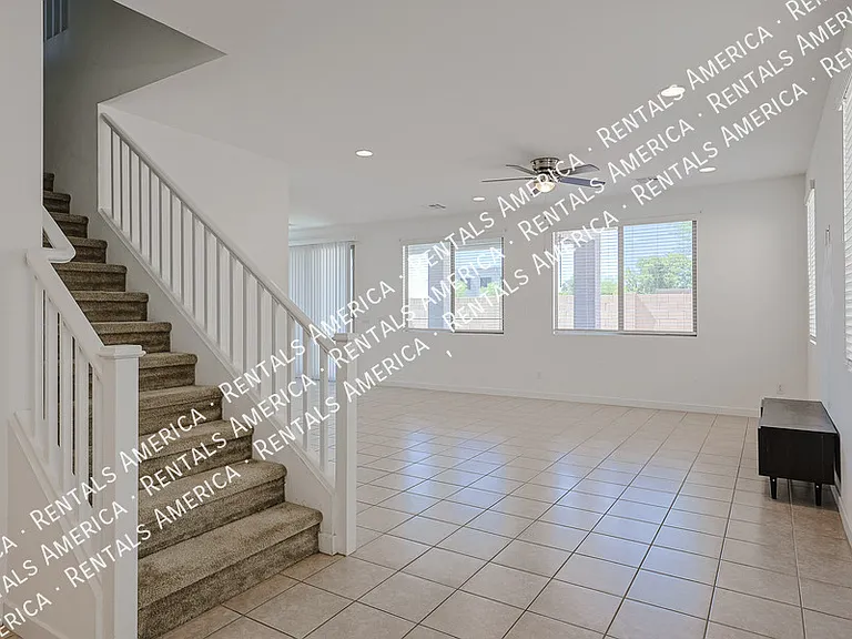 6038 W Hartford Ct — Photo 29