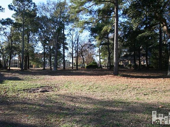 2nd image of 2024 Spanish Wells Dr