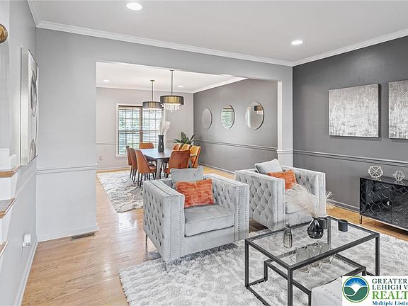 5th image of 1456 Hennaberry Ln