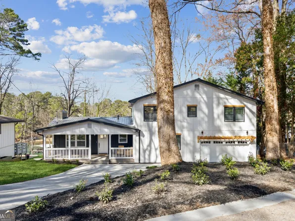 7410 Fields Dr, Cumming, GA 30041
