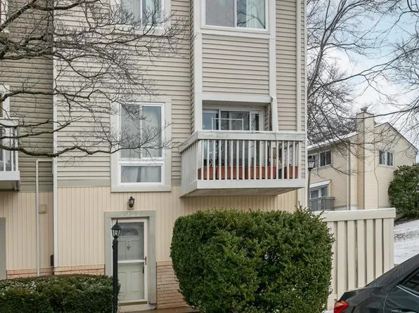 7239 Jillspring Ct #17C, Springfield, VA 22152