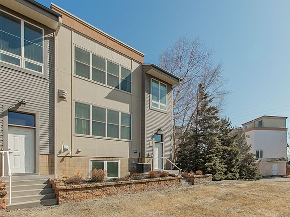 2nd image of 2315 River Pointe Ln