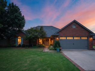 1916 Mark Rd, Edmond, OK 73003