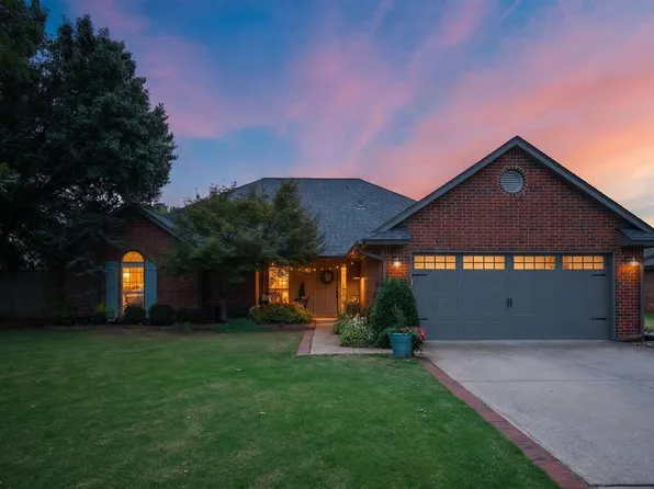 1916 Mark Rd, Edmond, OK 73003