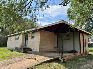 210 Missouri Ave, Mammoth Spring, AR 72554