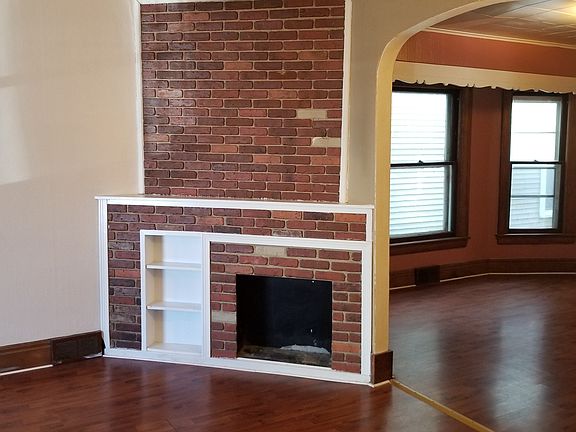 2nd image of 499 Bird Ave #1