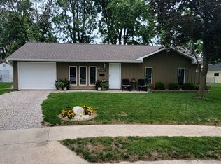 2438 De Loach Ct, Decatur, IL 62521