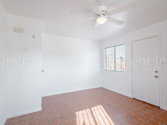 4th image of 725 Pacific St #A