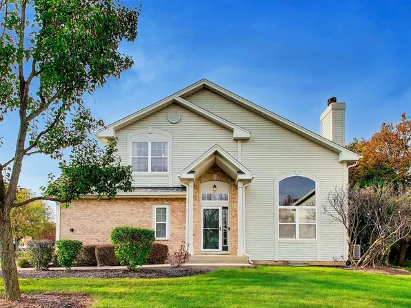 9477 Waterfall Glen Blvd, Darien, IL 60561