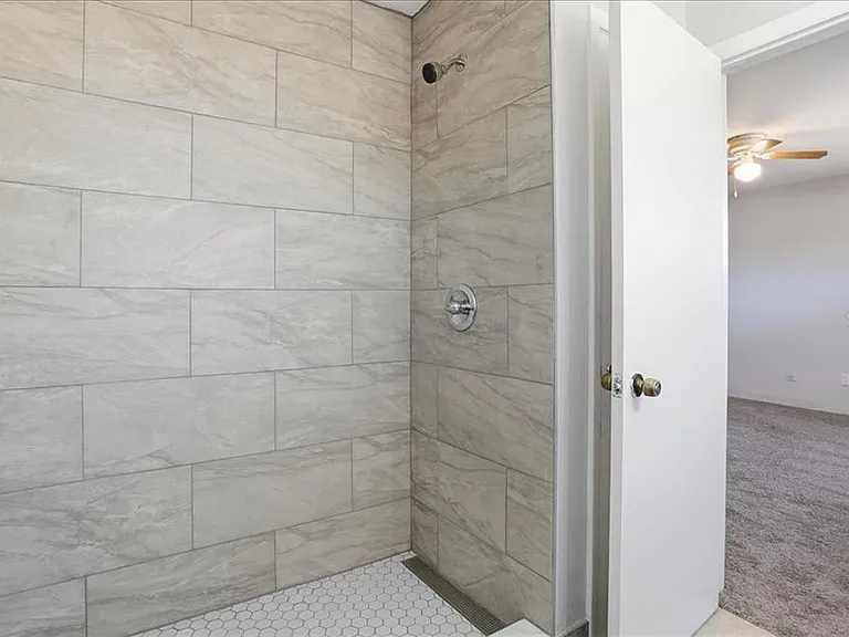 5991 Fairfield Ave S #4 — Photo 11