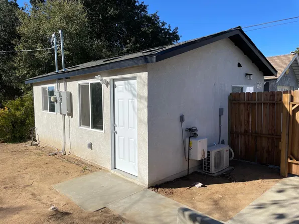 655 1/2 Edgar Ave #2, Beaumont, CA 92223