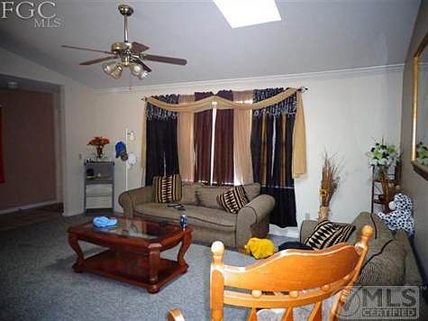 5th image of 3311 12th St W Unit 3