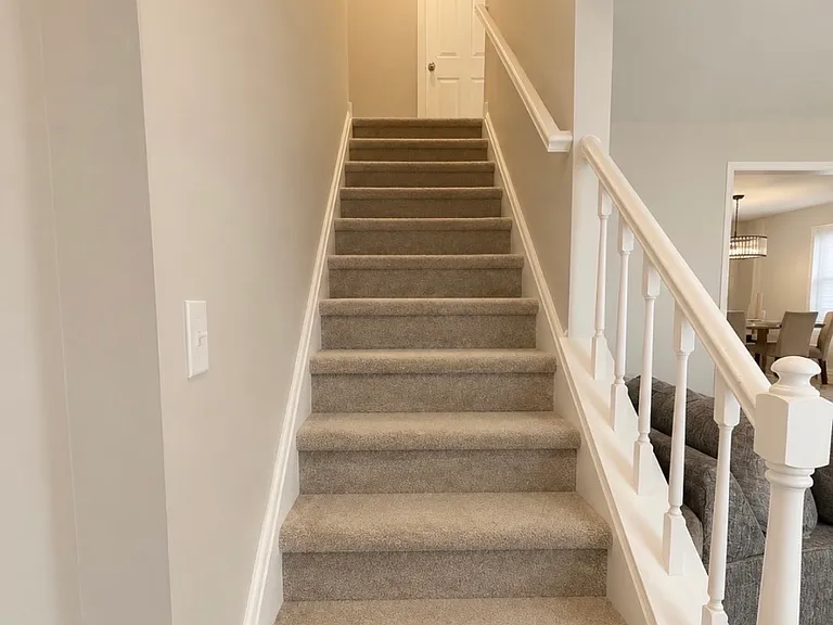 10 Inglesid Ln — Photo 5