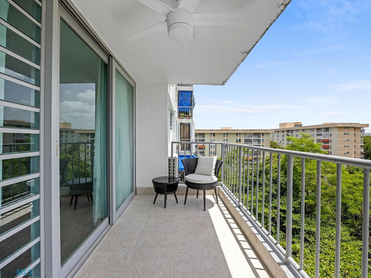 Jardines Metropolitanos (Condominio) — Photo 2