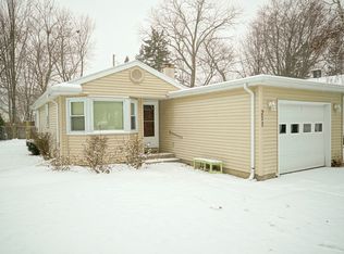 211 W Nickels St, Midland, MI 48640