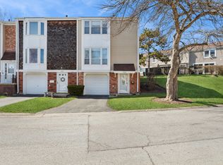 1936 Whitingham Ln, Hoffman Estates, IL