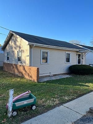 1st image of 139 Shadoway Dr #A