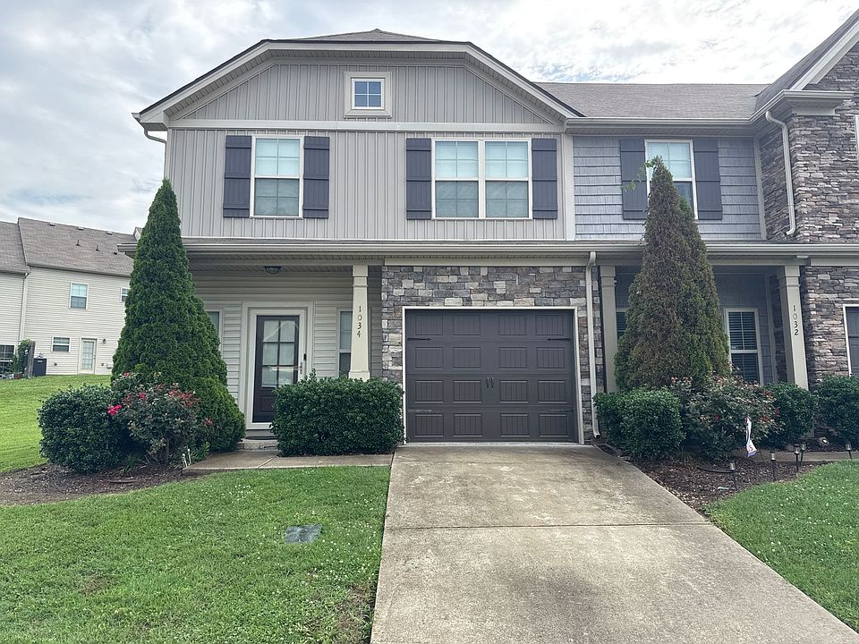 1st image of 1034 Chatsworth Dr