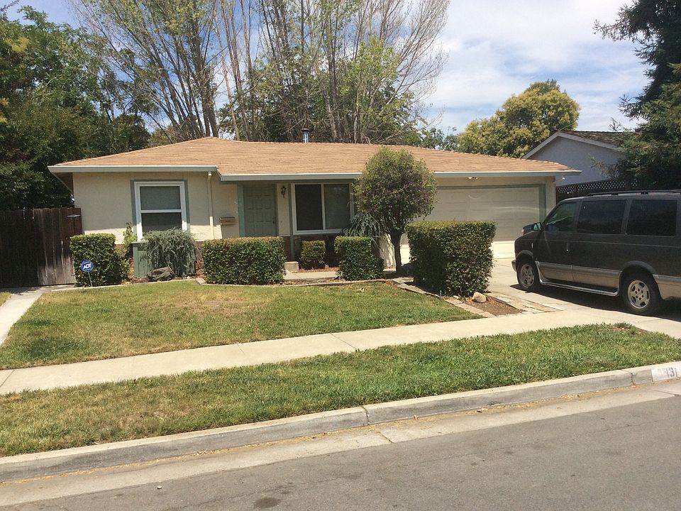 1st image of 131 Tiffin Dr