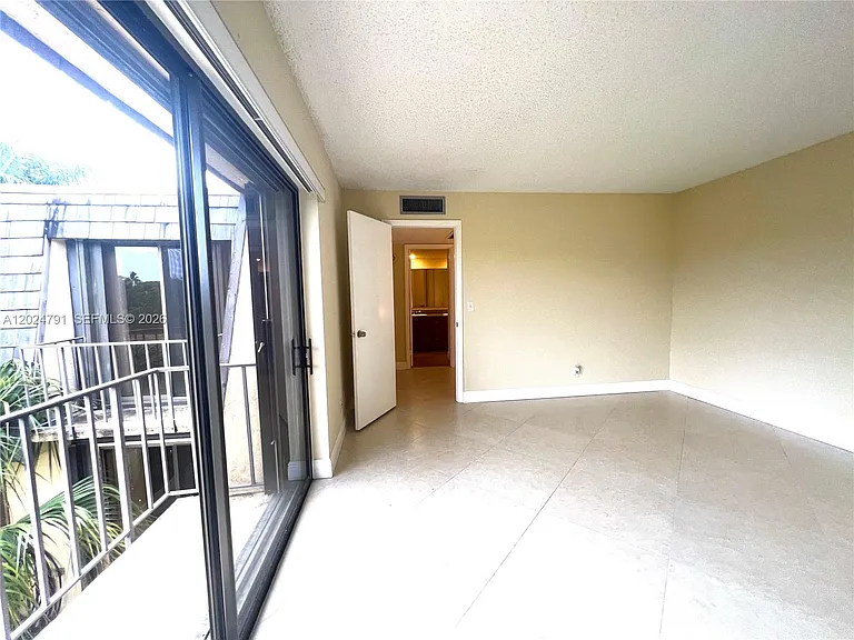 246 Woodland Rd #246 — Photo 12