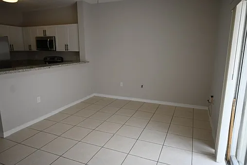 2202 SE 23rd Ter — Photo 12
