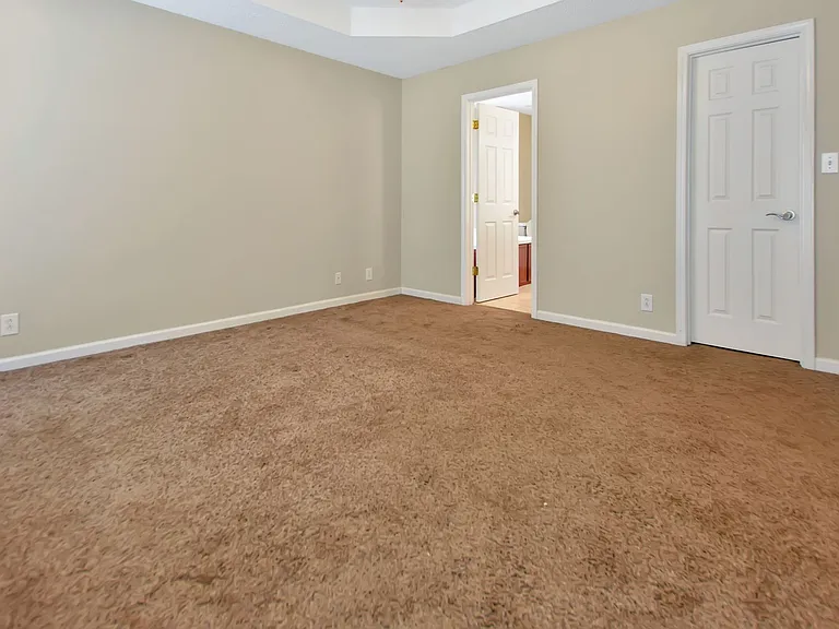 3896 Gaine Dr — Photo 9