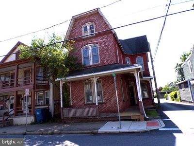 27 W Ferdinand St, Manheim, PA, 17545