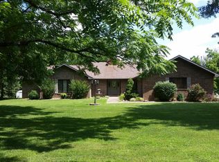 4419 S 150th Rd, Bolivar, MO 65613