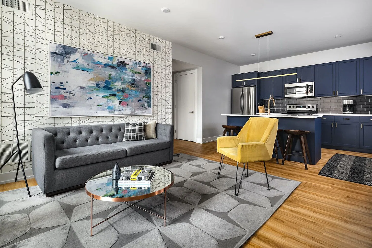 2 bed, 2.0 bath, 828 sqft, $2,891 — Photo 4