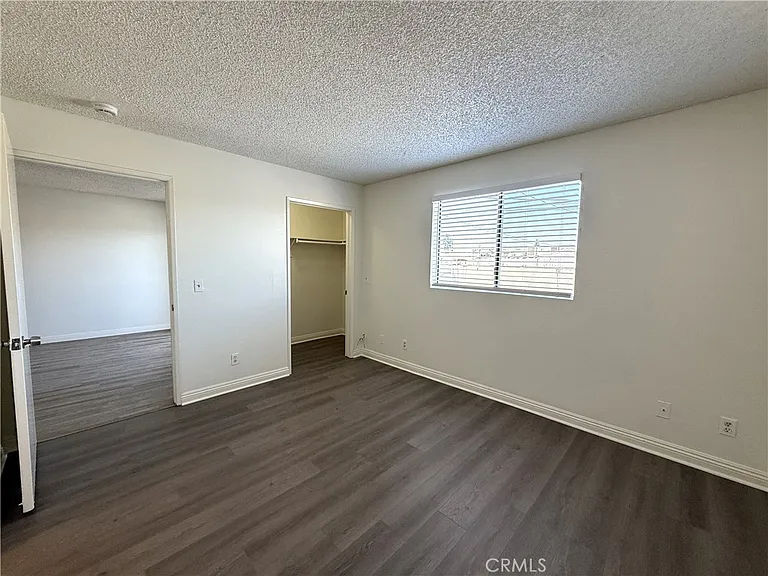 1212 Gladys Ave #303 — Photo 9