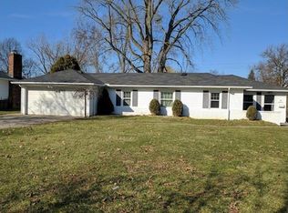 27270 Cottonwood Trl, North Olmsted, OH 44070
