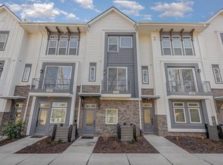 4144 Castleton Rd, Charlotte, NC 28211