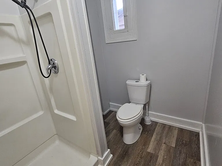 399 1st St #2 — Photo 21