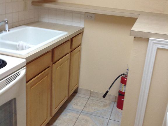 5th image of 375 Henderson Lake Dr